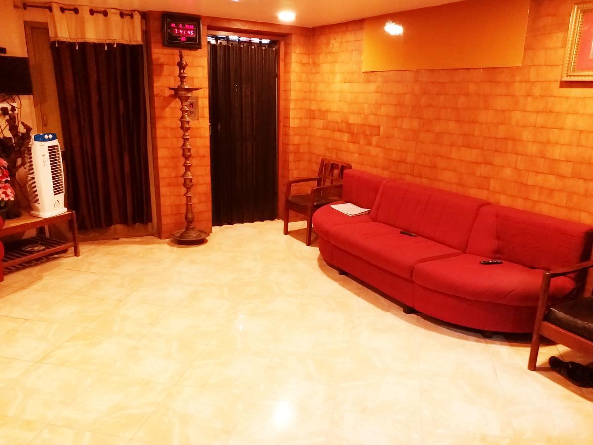 Hotel Singaar Nāgercoil Extérieur photo