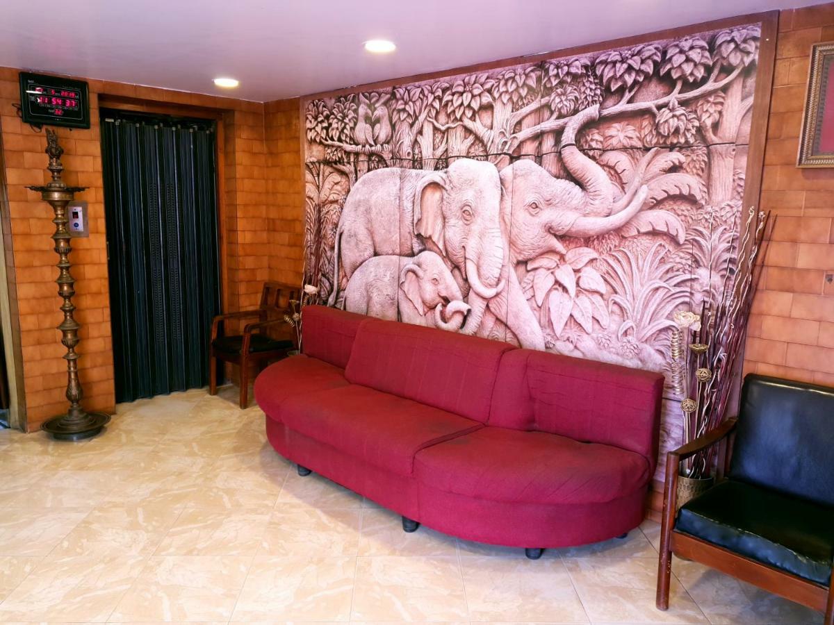 Hotel Singaar Nāgercoil Extérieur photo