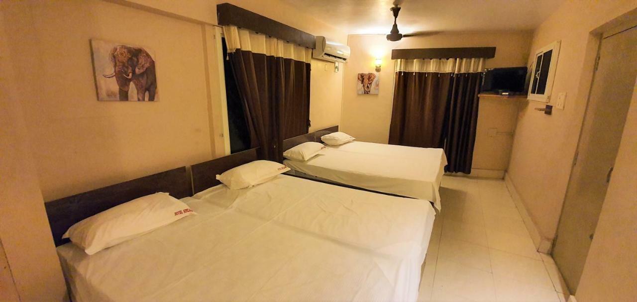 Hotel Singaar Nāgercoil Extérieur photo