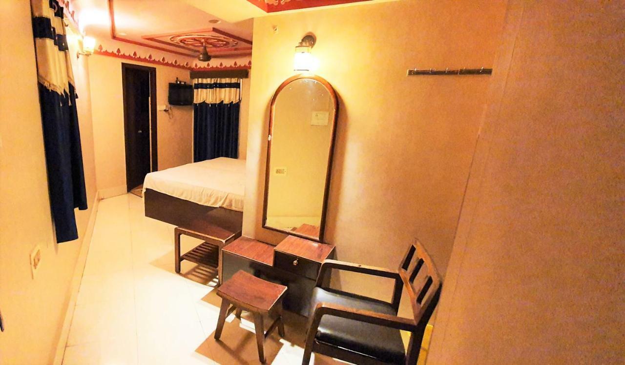 Hotel Singaar Nāgercoil Extérieur photo